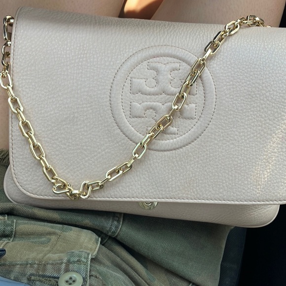 Tory Burch Handbags - Tory Burch clutch bag evening purse